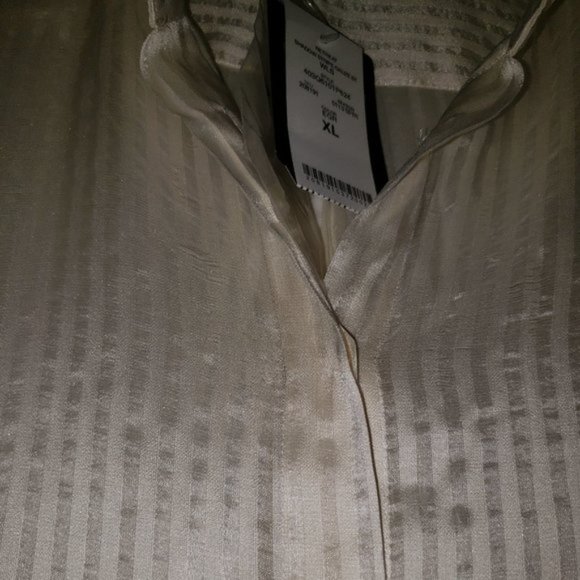 BEBE SHADOW STRIPE SILK DRESS SHIRT - Picture 3 of 6